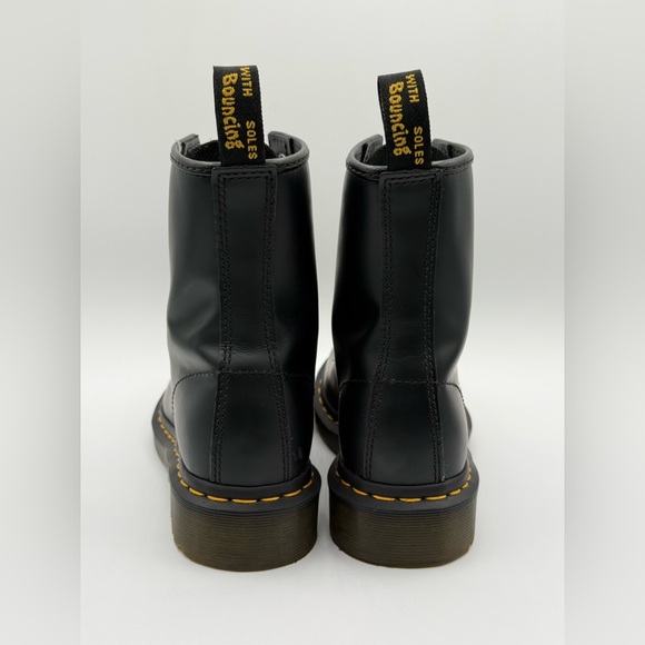 Dr. Martens 11821 Black Leather Combat Boots Women's AirWair Size 6 - Picture 6 of 17
